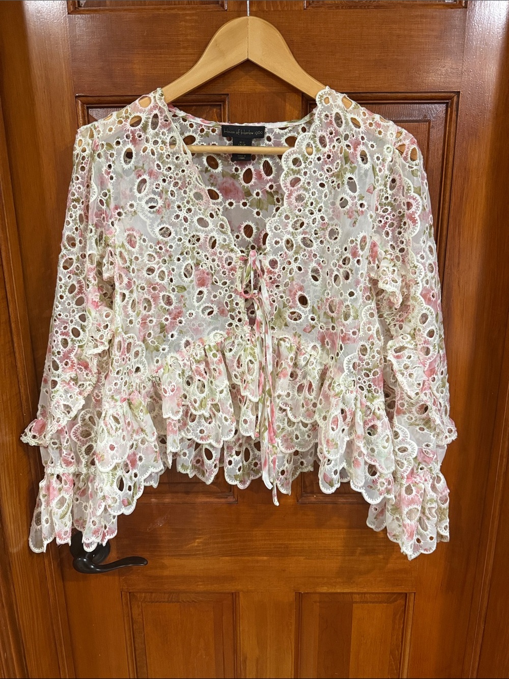 House of Harlow 1960 Pink & Cream Eyelet Tie-Front Ruffle Blouse